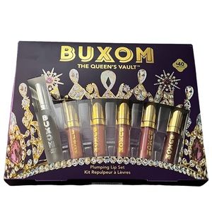 BRAND NEW❗️ Buxom The Queen's Vault Plumping Lip Beauty
Gift Sets